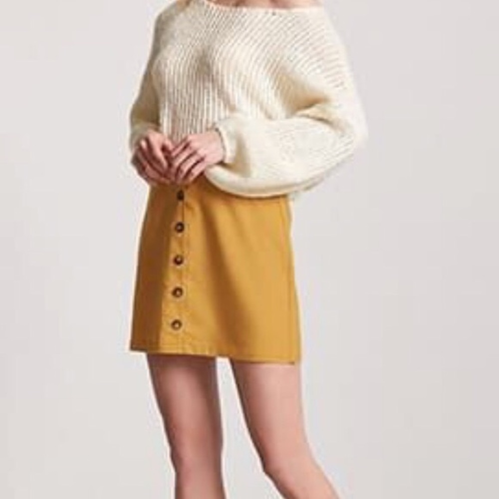 Forever 21 Yellow button up skirt